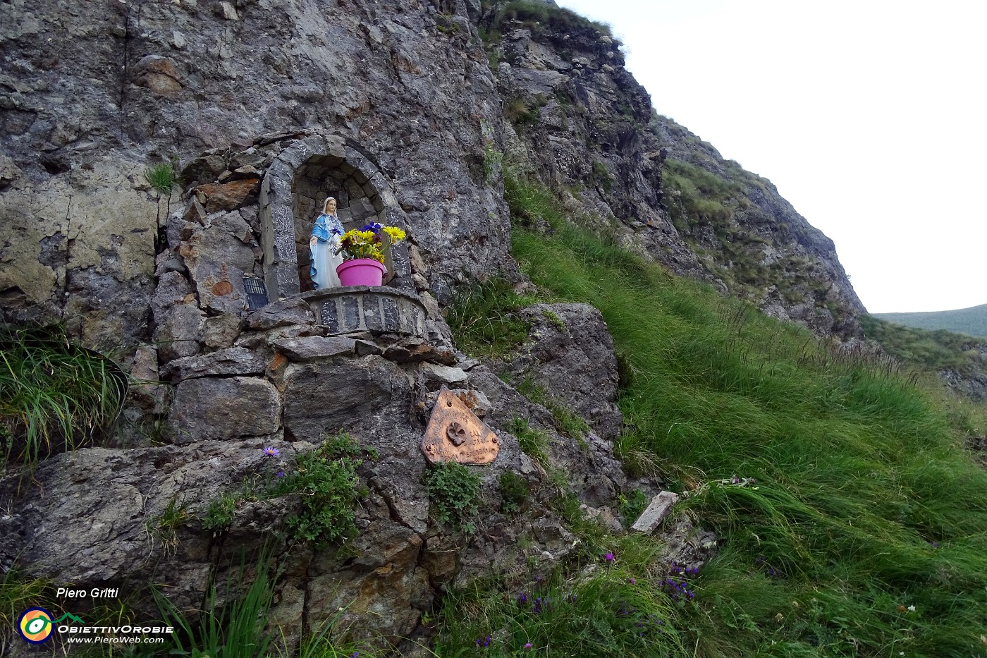 99 Madonnina del CAI-Alta Val Brembana.JPG -                                